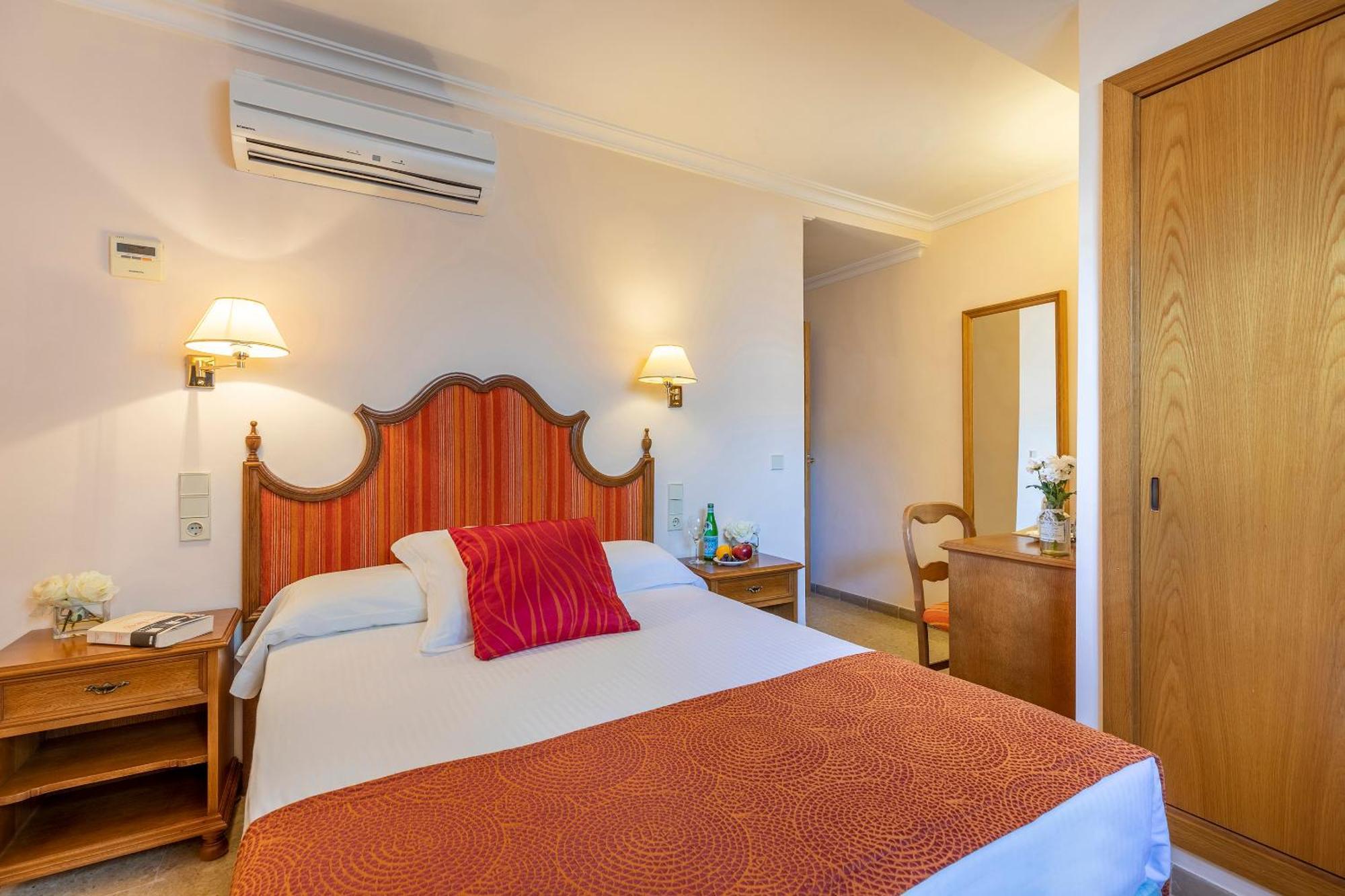 Hotel Miramar Mallorca Port de Pollença Camera foto